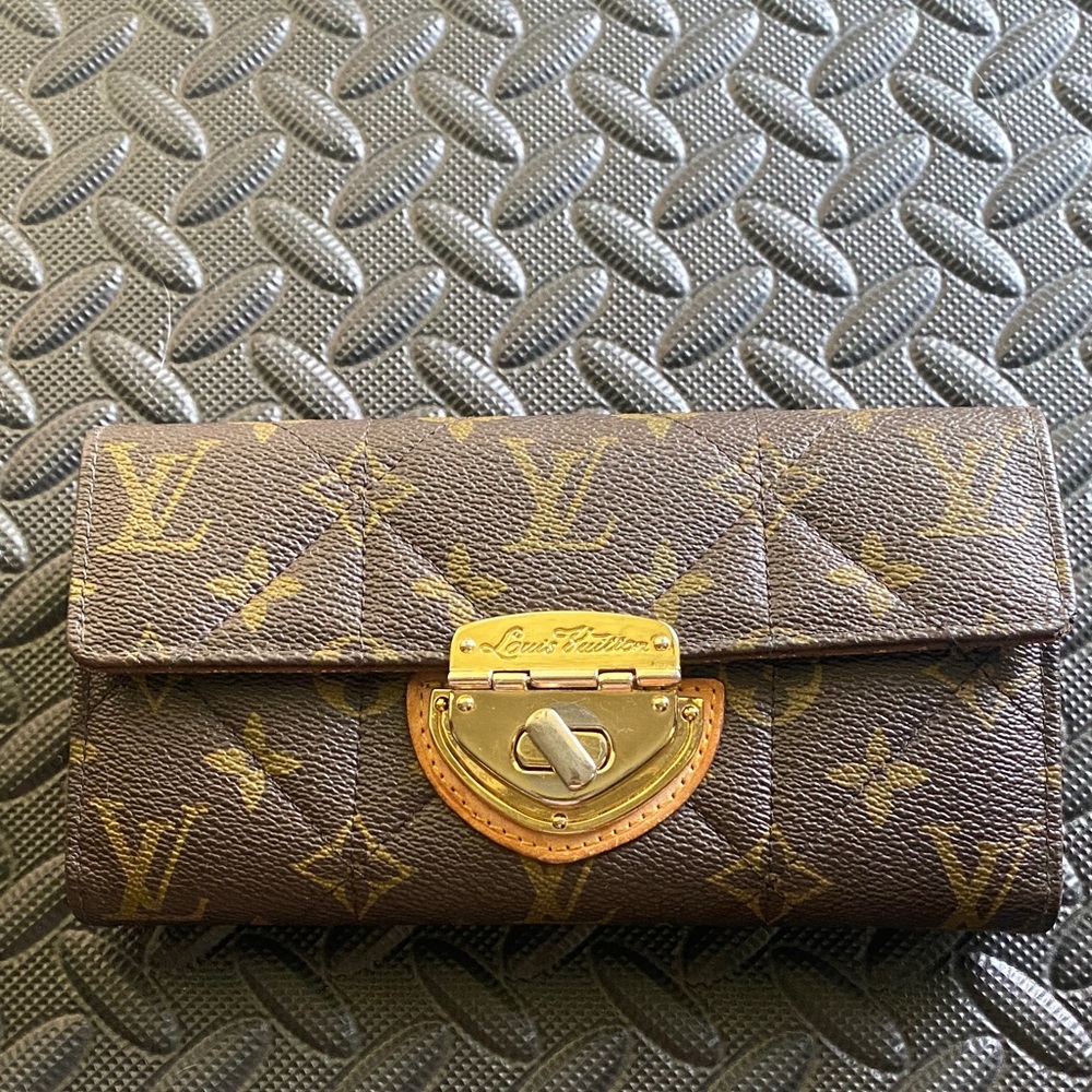 Louis Vuitton 100% Authentic Vintage Brown and Gold Clutch Long Wallet